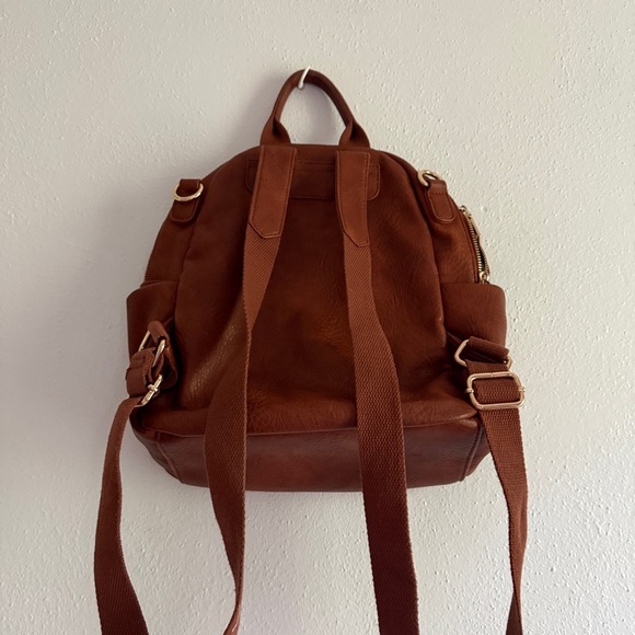 Moda Luxe Brown Vegan Leather Backpack. NWOT. - Picture 3 of 9